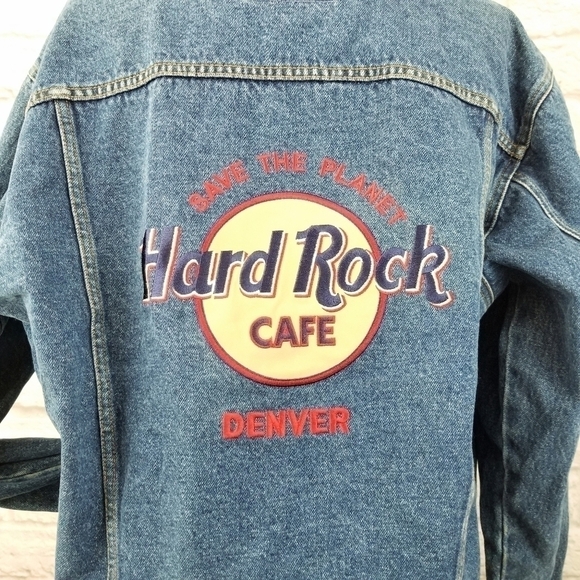 Hard Rock Cafe Denver vintage dark denim classic trucker jacket size S - Picture 9 of 9
